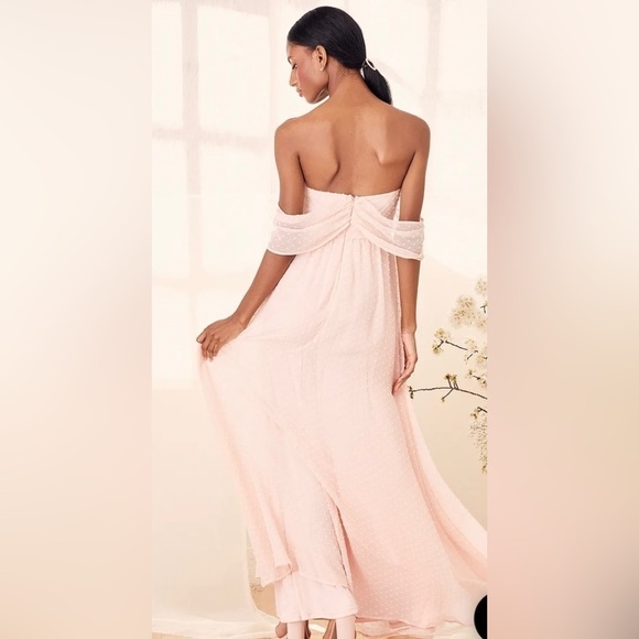NWT Lulus go my heart true blush swiss dot off shoulder maxi dress size M - Picture 2 of 15
